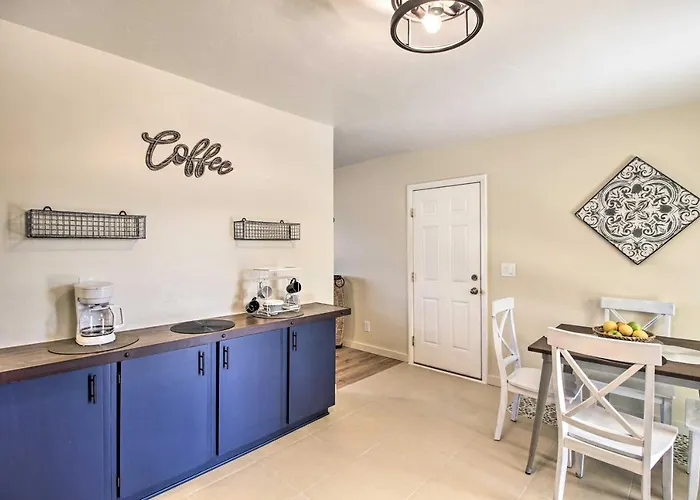 Fire Pit & Grill! Family Home, Walk To Park Tucson